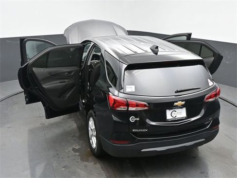 Used 2024 Chevrolet Equinox LT image 64