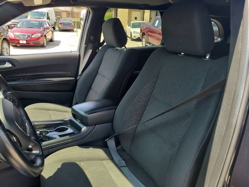 Used 2024 Dodge Durango SXT AWD/4WD image 16