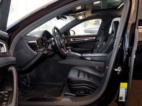Used 2023 Porsche Panamera Platinum Edition RWD image 24