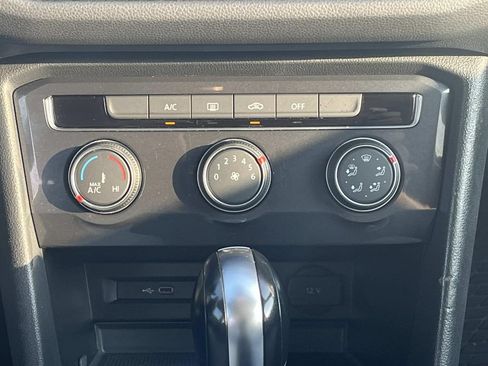 Used 2020 Volkswagen Tiguan S FWD image 15