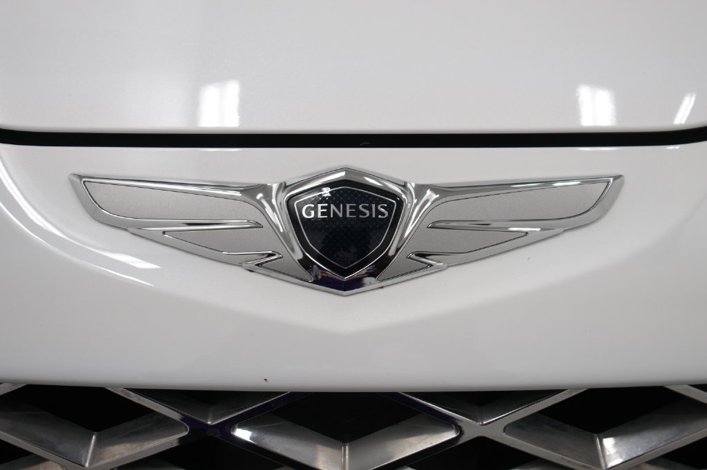 Used 2022 Genesis GV80 3.5T w/ Prestige Package 07 AWD/4WD image 12