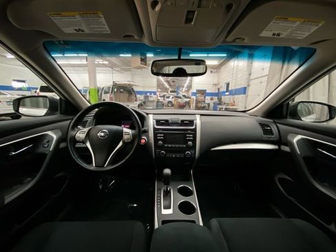 Used 2015 Nissan Altima 2.5 SV w/ Convenience Package image 27