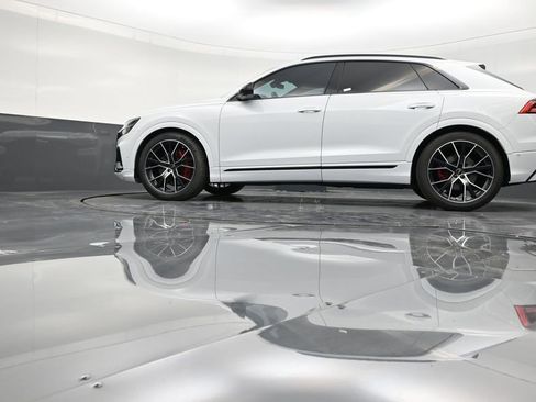 Used 2023 Audi SQ8 Prestige w/ Prestige Package AWD/4WD image 22