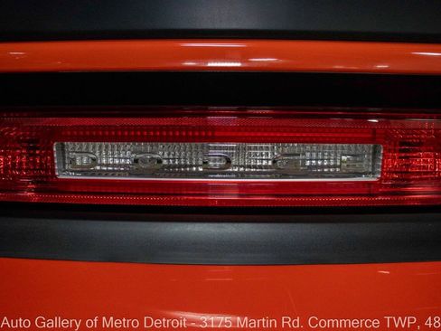 Used 2009 Dodge Challenger SRT8 w/ SRT Option Group II RWD image 40