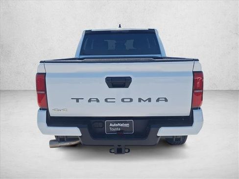 Certified 2025 Toyota Tacoma SR5 AWD/4WD image 6