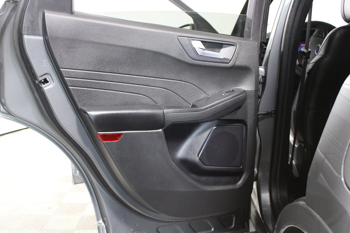 Used 2023 Ford Escape ST-Line Select w/ Tech Pack #1 AWD/4WD image 23