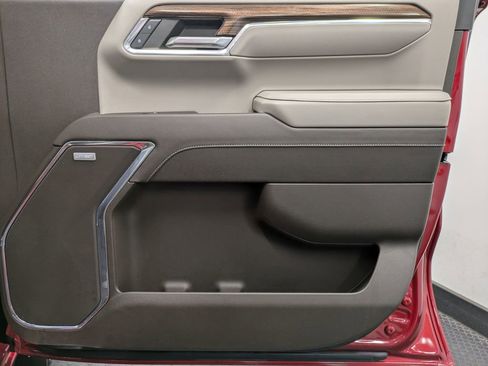 Used 2024 Chevrolet Silverado 1500 RST image 28