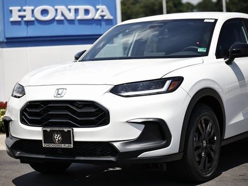 New 2026 Honda HR-V Sport image 2