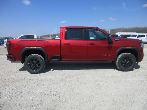 New 2026 GMC Sierra 3500 AT4 image 3