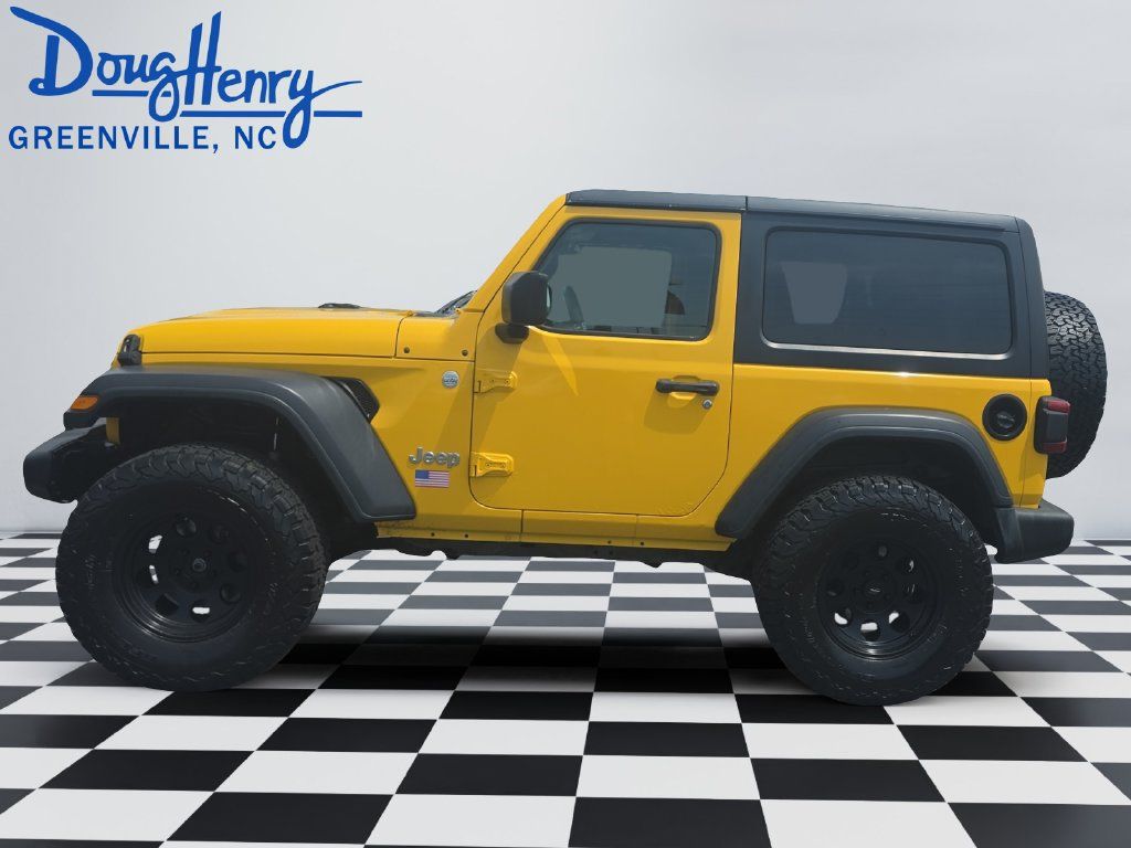 Used 2019 Jeep Wrangler Sport AWD/4WD image 2
