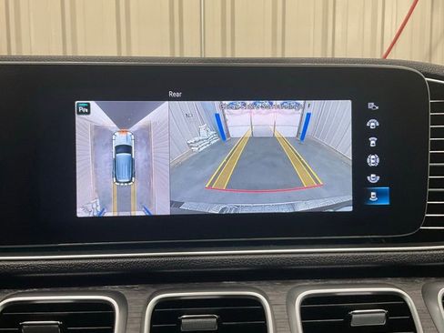 Used 2020 Mercedes-Benz GLE 350 4MATIC image 23