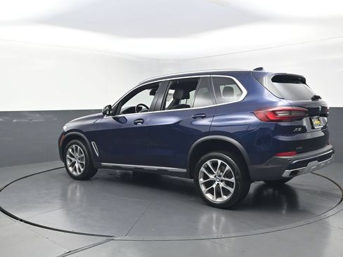 Used 2022 BMW X5 xDrive40i AWD/4WD image 5