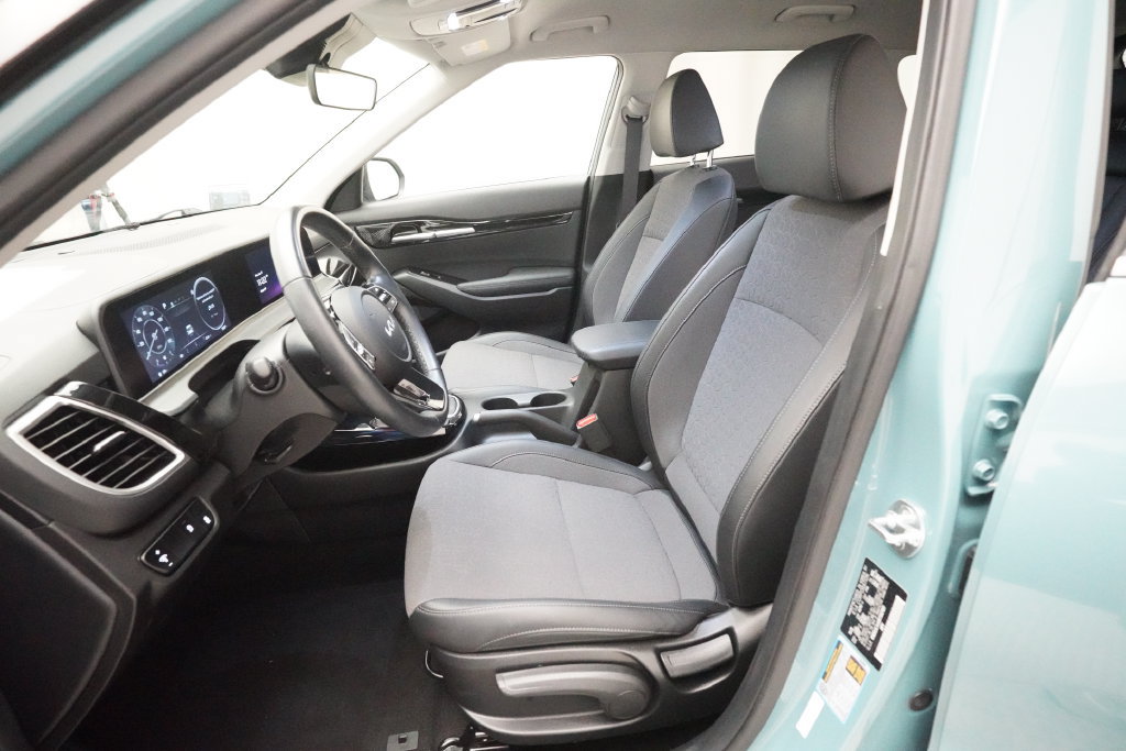 Used 2024 Kia Seltos S AWD/4WD image 7