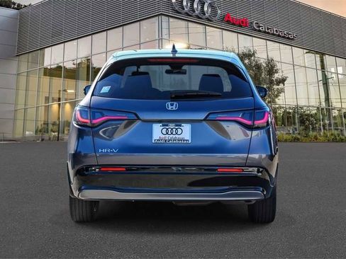 Used 2023 Honda HR-V EX-L image 3