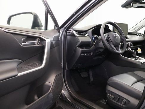 New 2025 Toyota RAV4 XLE Premium image 8