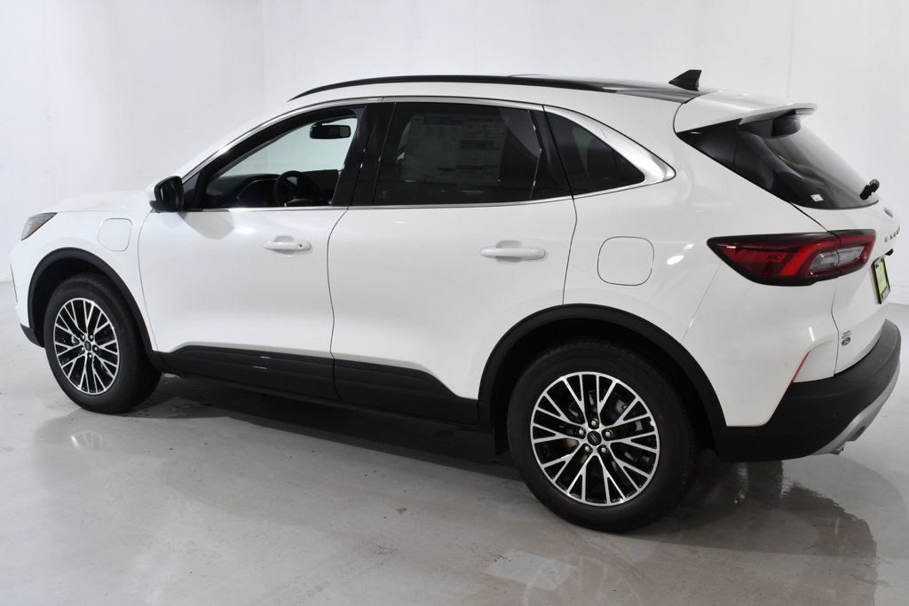 New 2025 Ford Escape SE w/ PHEV Premium Package FWD image 3