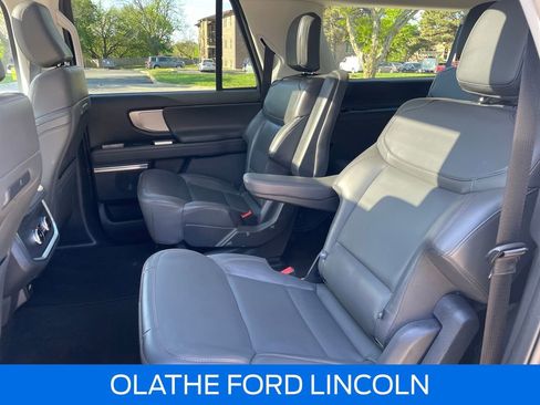 Used 2025 Ford Expedition Max Active image 27