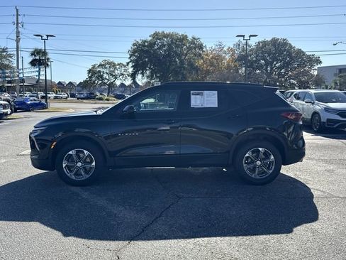 Used 2023 Chevrolet Blazer LT w/ Convenience Package image 8