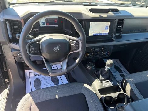 Used 2021 Ford Bronco 2-Door AWD/4WD image 16
