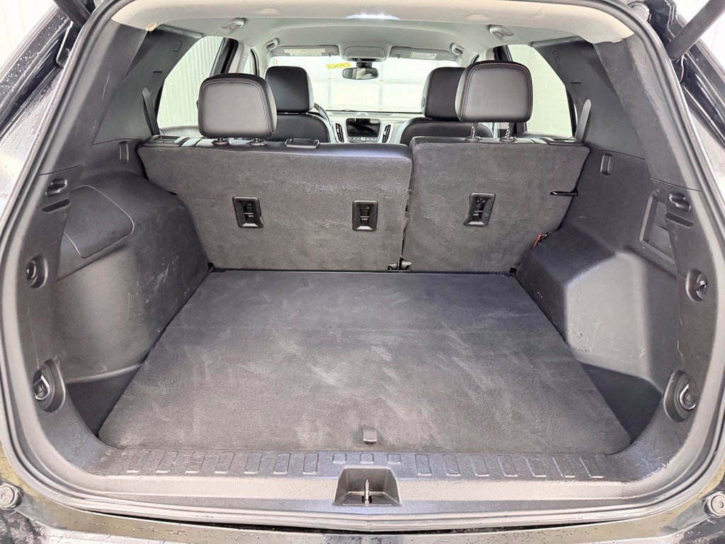 Used 2021 Chevrolet Equinox Premier FWD image 32