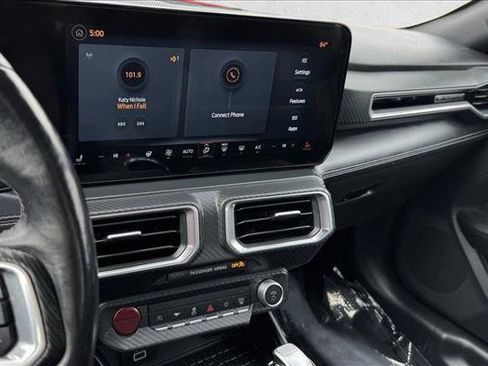 Used 2024 Ford Mustang Premium image 13