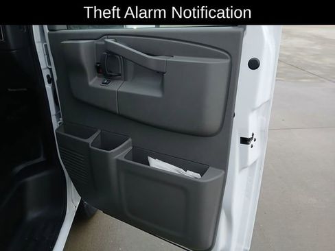 New 2025 GMC Savana 3500 Extended w/ Power Convenience Package image 17