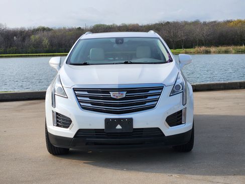 Used 2019 Cadillac XT5 Luxury image 32