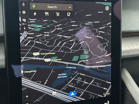 Used 2022 Polestar Polestar 2 Long Range Dual Motor w/ Plus Package image 20