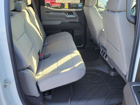 New 2026 Chevrolet Silverado 1500 LT w/ Convenience Package II RWD image 11