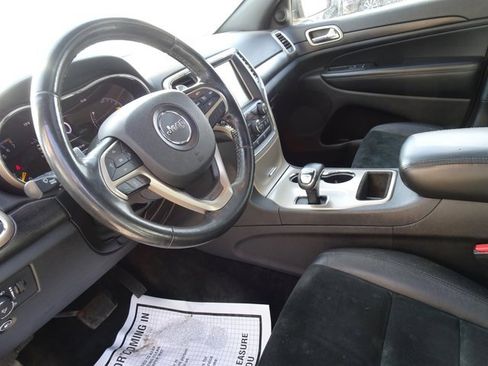 Used 2015 Jeep Grand Cherokee Altitude image 12