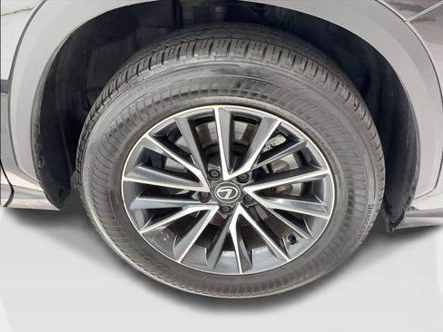 Used 2025 Lexus NX 250 FWD w/ Premium Package image 14