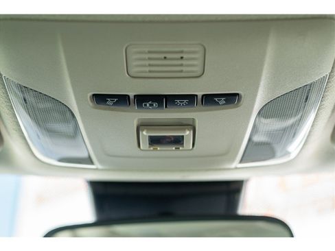 Used 2022 Toyota Corolla LE w/ Carpet Mat Package (TMS) FWD image 21