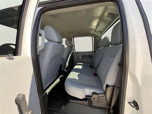 Used 2011 Ford F450 XL image 23