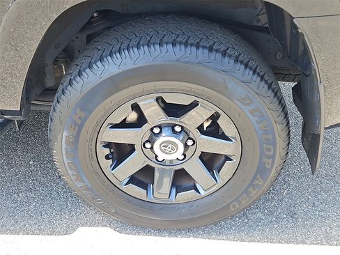 Used 2022 Toyota 4Runner Trail Special Edition image 9