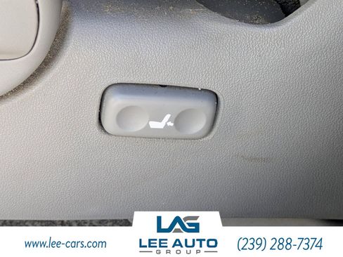 Used 2008 Toyota 4Runner SR5 image 17