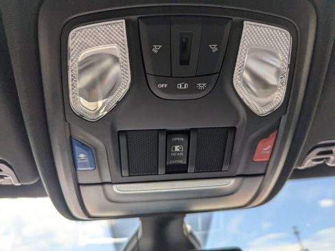 Used 2023 RAM 1500 Big Horn image 35