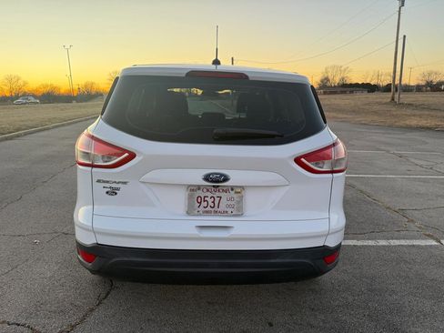 Used 2014 Ford Escape S image 8
