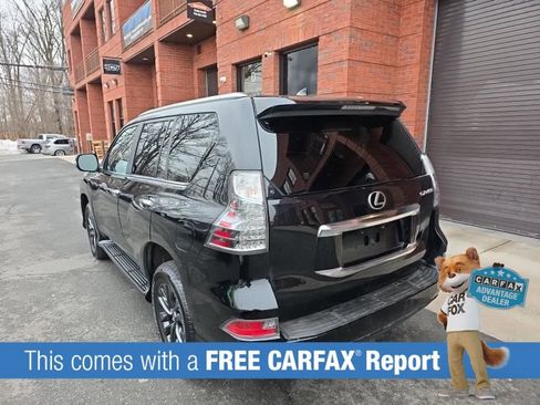 Used 2023 Lexus GX 460 Premium w/ Premium Package image 2