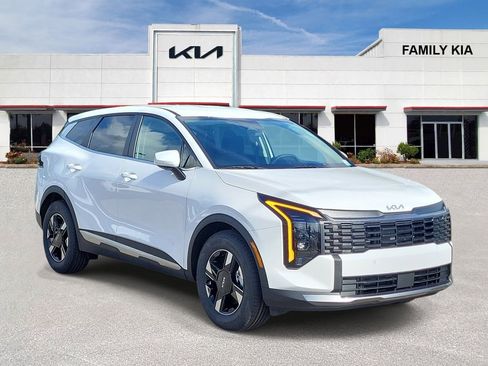 New 2026 Kia Sportage LX FWD image 1