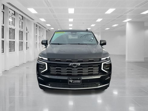 Certified 2025 Chevrolet Tahoe High Country image 2