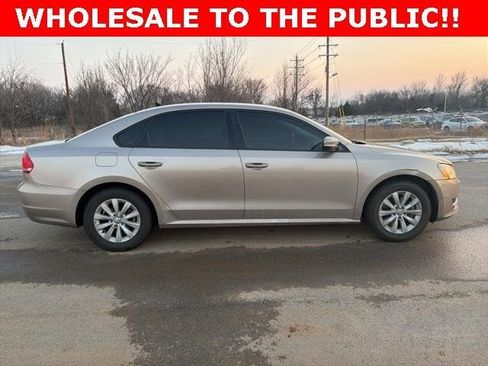 Used 2015 Volkswagen Passat 1.8T Wolfsburg Edition image 2