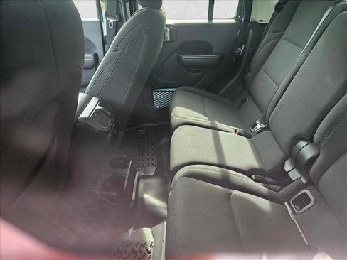 Used 2020 Jeep Gladiator Sport w/ Quick Order Package 24S image 12