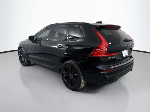 Used 2023 Volvo XC60 B5 Plus w/ Climate Package FWD image 7