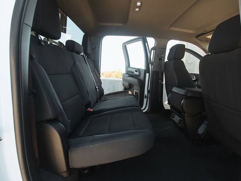 Used 2024 Chevrolet Silverado 2500 LT image 22