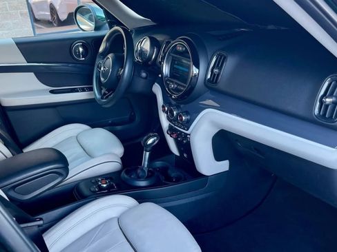 Used 2019 MINI Cooper Countryman S w/ Signature Upholstery Package image 45