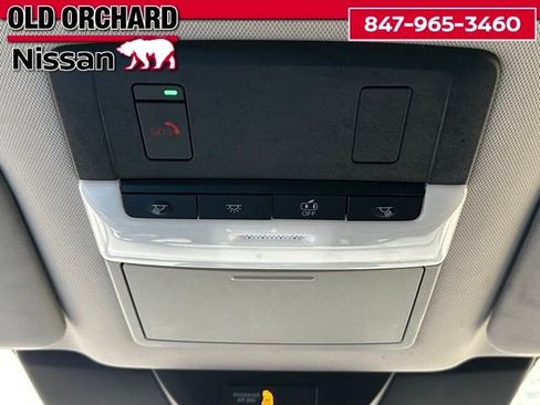 Used 2024 Nissan Pathfinder SL image 19