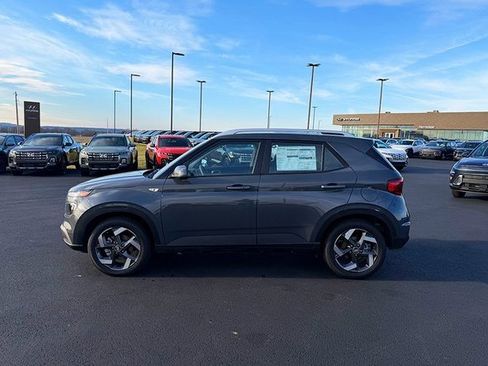 New 2026 Hyundai Venue SEL image 4