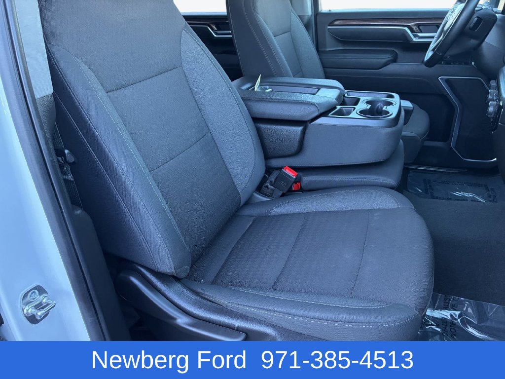 Used 2025 Chevrolet Silverado 2500 LT w/ Safety Package AWD/4WD image 28