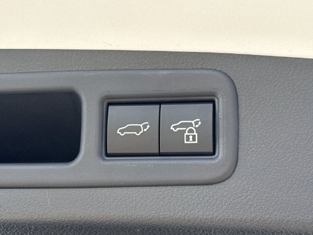 Used 2025 Lexus RX 350 FWD w/ Technology Package image 31