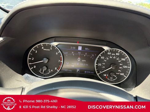 Certified 2024 Nissan Altima 2.5 SV w/ SV Premium Package FWD image 25